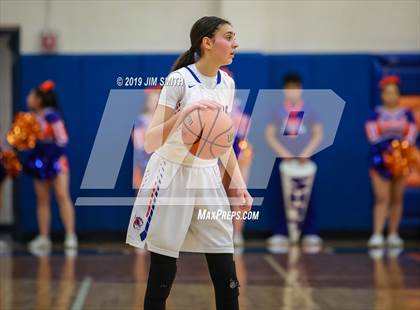 Thumbnail 3 in St. Pius X @ Los Lunas (NMAA 4A District Playoff) photogallery.