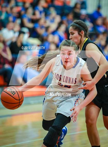 Thumbnail 3 in St. Pius X @ Los Lunas (NMAA 4A District Playoff) photogallery.