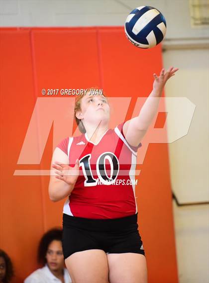 Thumbnail 1 in Edna Kar @ McGehee photogallery.