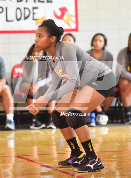 Thumbnail 1 in Edna Kar @ McGehee photogallery.