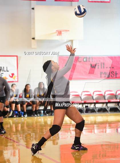 Thumbnail 3 in Edna Kar @ McGehee photogallery.
