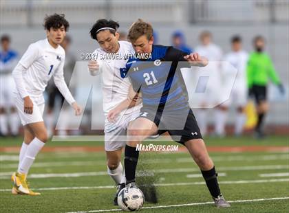 Thumbnail 2 in Millard North vs. Creighton Prep photogallery.