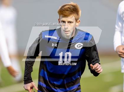 Thumbnail 2 in Millard North vs. Creighton Prep photogallery.