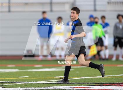 Thumbnail 2 in Millard North vs. Creighton Prep photogallery.