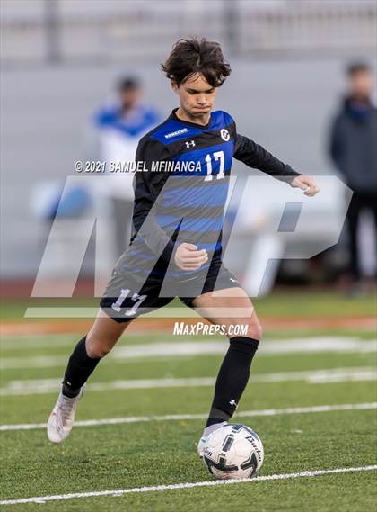 Thumbnail 3 in Millard North vs. Creighton Prep photogallery.