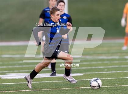 Thumbnail 2 in Millard North vs. Creighton Prep photogallery.