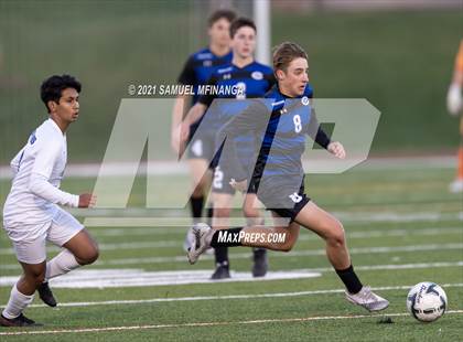 Thumbnail 3 in Millard North vs. Creighton Prep photogallery.