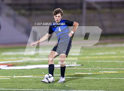 Thumbnail 3 in Millard North vs. Creighton Prep photogallery.