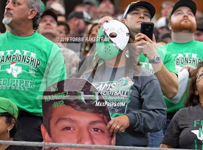 Thumbnail 3 in Hamlin vs. Mart (UIL 2A Division 2 Final) photogallery.