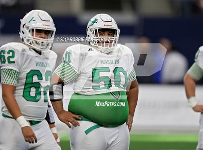Thumbnail 1 in Hamlin vs. Mart (UIL 2A Division 2 Final) photogallery.