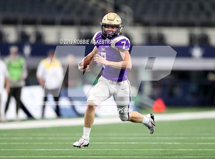 Thumbnail 2 in Hamlin vs. Mart (UIL 2A Division 2 Final) photogallery.