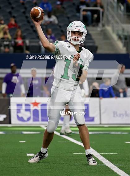Thumbnail 2 in Hamlin vs. Mart (UIL 2A Division 2 Final) photogallery.