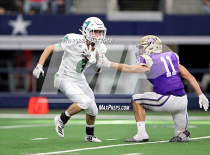 Thumbnail 3 in Hamlin vs. Mart (UIL 2A Division 2 Final) photogallery.