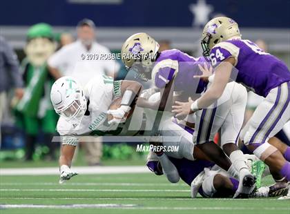 Thumbnail 1 in Hamlin vs. Mart (UIL 2A Division 2 Final) photogallery.