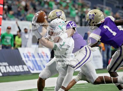 Thumbnail 1 in Hamlin vs. Mart (UIL 2A Division 2 Final) photogallery.