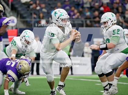 Thumbnail 1 in Hamlin vs. Mart (UIL 2A Division 2 Final) photogallery.