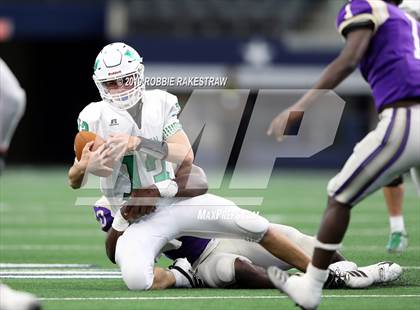 Thumbnail 1 in Hamlin vs. Mart (UIL 2A Division 2 Final) photogallery.