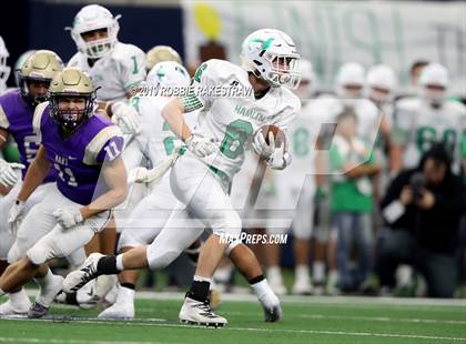 Thumbnail 2 in Hamlin vs. Mart (UIL 2A Division 2 Final) photogallery.