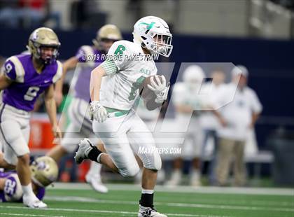 Thumbnail 1 in Hamlin vs. Mart (UIL 2A Division 2 Final) photogallery.