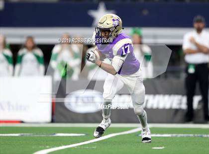 Thumbnail 1 in Hamlin vs. Mart (UIL 2A Division 2 Final) photogallery.