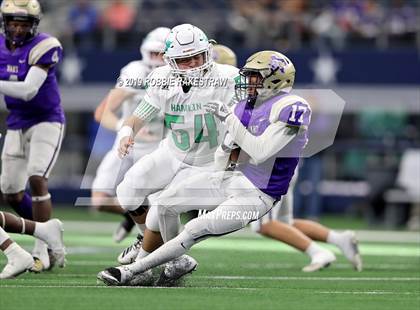 Thumbnail 3 in Hamlin vs. Mart (UIL 2A Division 2 Final) photogallery.