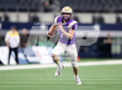 Thumbnail 1 in Hamlin vs. Mart (UIL 2A Division 2 Final) photogallery.