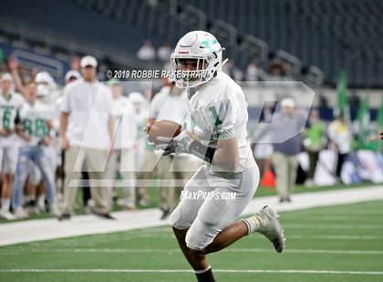 Thumbnail 2 in Hamlin vs. Mart (UIL 2A Division 2 Final) photogallery.