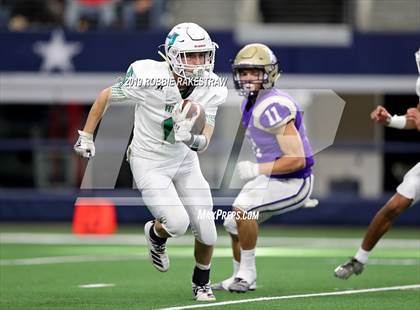 Thumbnail 2 in Hamlin vs. Mart (UIL 2A Division 2 Final) photogallery.