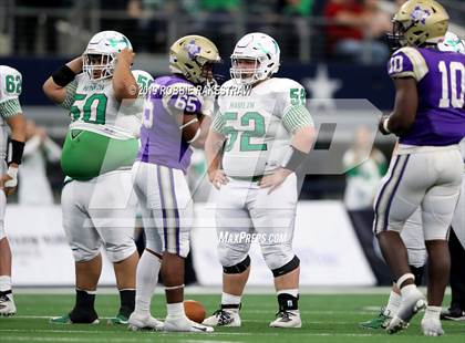 Thumbnail 1 in Hamlin vs. Mart (UIL 2A Division 2 Final) photogallery.
