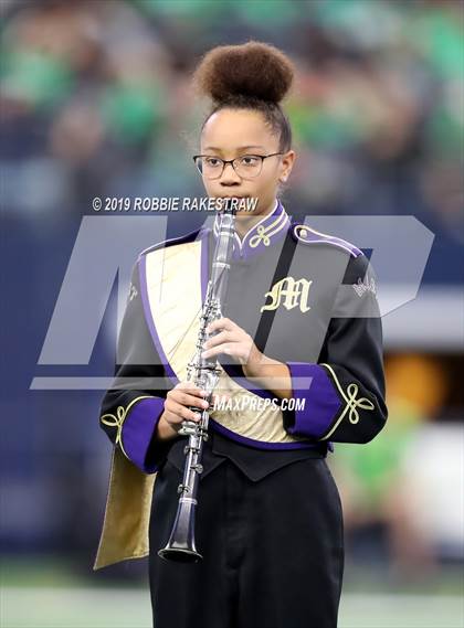 Thumbnail 2 in Hamlin vs. Mart (UIL 2A Division 2 Final) photogallery.