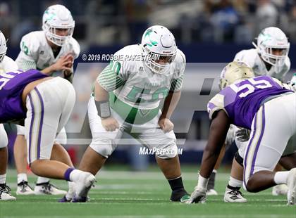 Thumbnail 2 in Hamlin vs. Mart (UIL 2A Division 2 Final) photogallery.