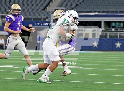 Thumbnail 3 in Hamlin vs. Mart (UIL 2A Division 2 Final) photogallery.