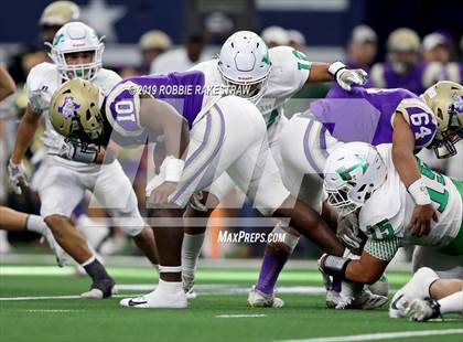 Thumbnail 1 in Hamlin vs. Mart (UIL 2A Division 2 Final) photogallery.