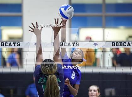 Thumbnail 3 in V.R. Eaton @ Byron Nelson photogallery.