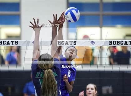 Thumbnail 1 in V.R. Eaton @ Byron Nelson photogallery.