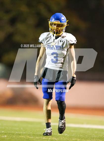 Thumbnail 1 in JV: Foothill @ McClymonds photogallery.