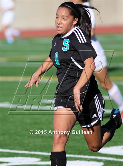 Thumbnail 2 in El Modena vs Sultana (Irvine Team Challenge) photogallery.
