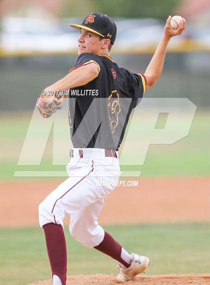 Thumbnail 2 in Pinnacle @ Mountain Pointe photogallery.