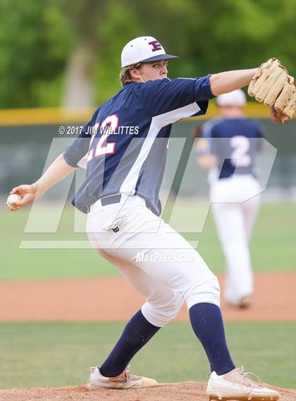 Thumbnail 1 in Pinnacle @ Mountain Pointe photogallery.