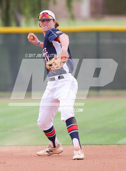 Thumbnail 3 in Pinnacle @ Mountain Pointe photogallery.