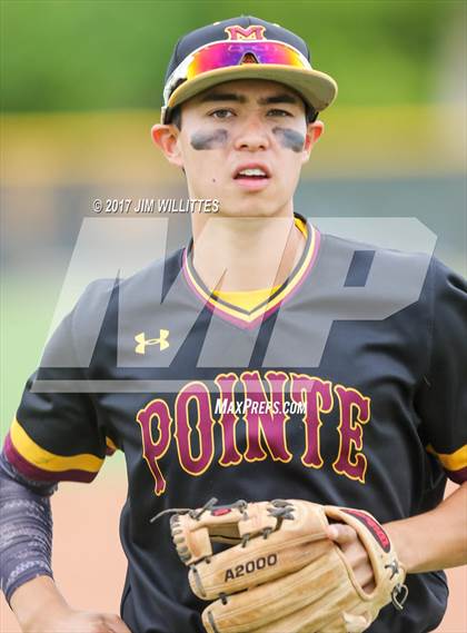 Thumbnail 1 in Pinnacle @ Mountain Pointe photogallery.