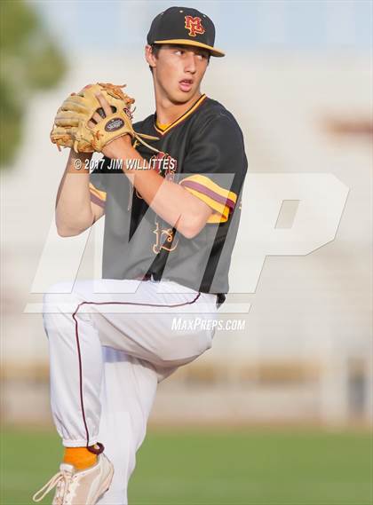 Thumbnail 1 in Pinnacle @ Mountain Pointe photogallery.