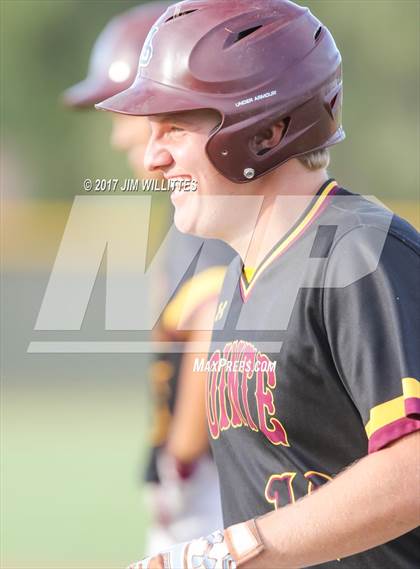 Thumbnail 1 in Pinnacle @ Mountain Pointe photogallery.