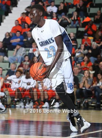 Thumbnail 3 in Bishop Grimes vs. Marlboro (NYSPHSAA Class B Semifinal) photogallery.