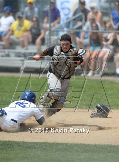 Thumbnail 2 in Plainfield vs. Haddam-Killingworth (CIAC Class M Quarterfinal) photogallery.