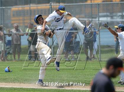 Thumbnail 2 in Plainfield vs. Haddam-Killingworth (CIAC Class M Quarterfinal) photogallery.