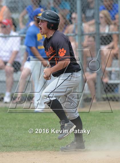 Thumbnail 1 in Plainfield vs. Haddam-Killingworth (CIAC Class M Quarterfinal) photogallery.