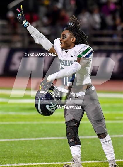 Thumbnail 1 in Chino Hills @ Summit (CIF SS DIV 5 Playoff) photogallery.