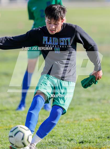 Thumbnail 1 in St. Joseph @ Highland (CIFCS D-3 Playoffs) photogallery.
