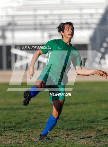 Thumbnail 3 in St. Joseph @ Highland (CIFCS D-3 Playoffs) photogallery.